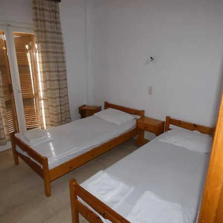 Iona Appartments * Achilleion