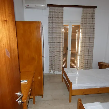 Iona Appartments Апартаменты