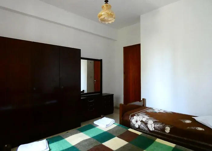 Iona Appartments * Achílleion