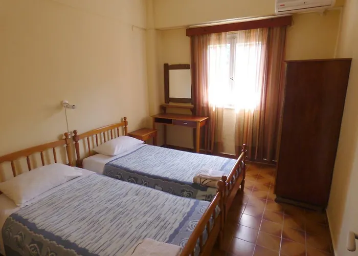 Iona Appartments Achílleion